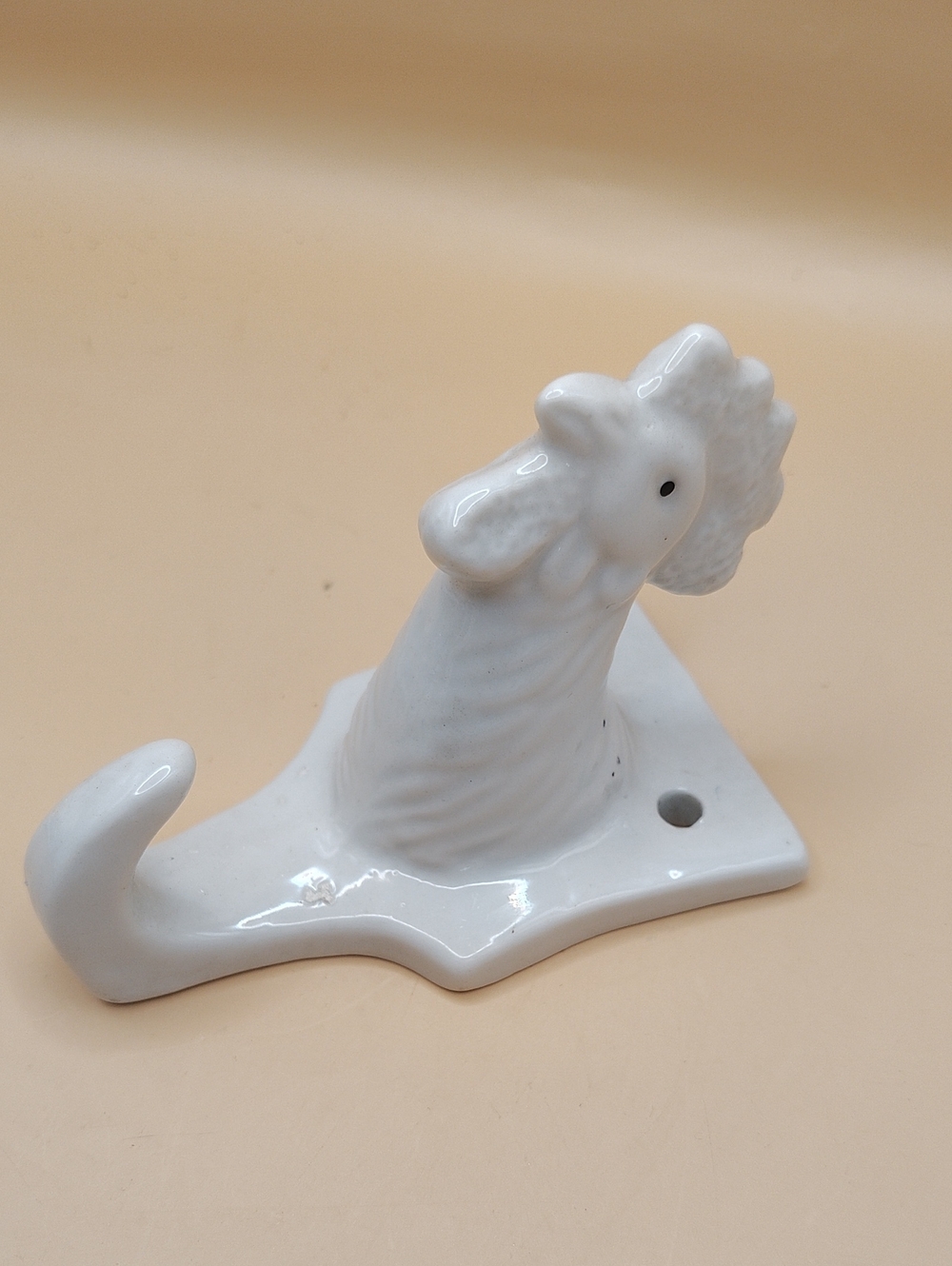 Vintage Rooster Ceramic Towel Hook Apron Hanging Peg Rack Wall Mount White